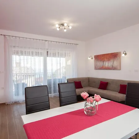 Bruna Appartement *